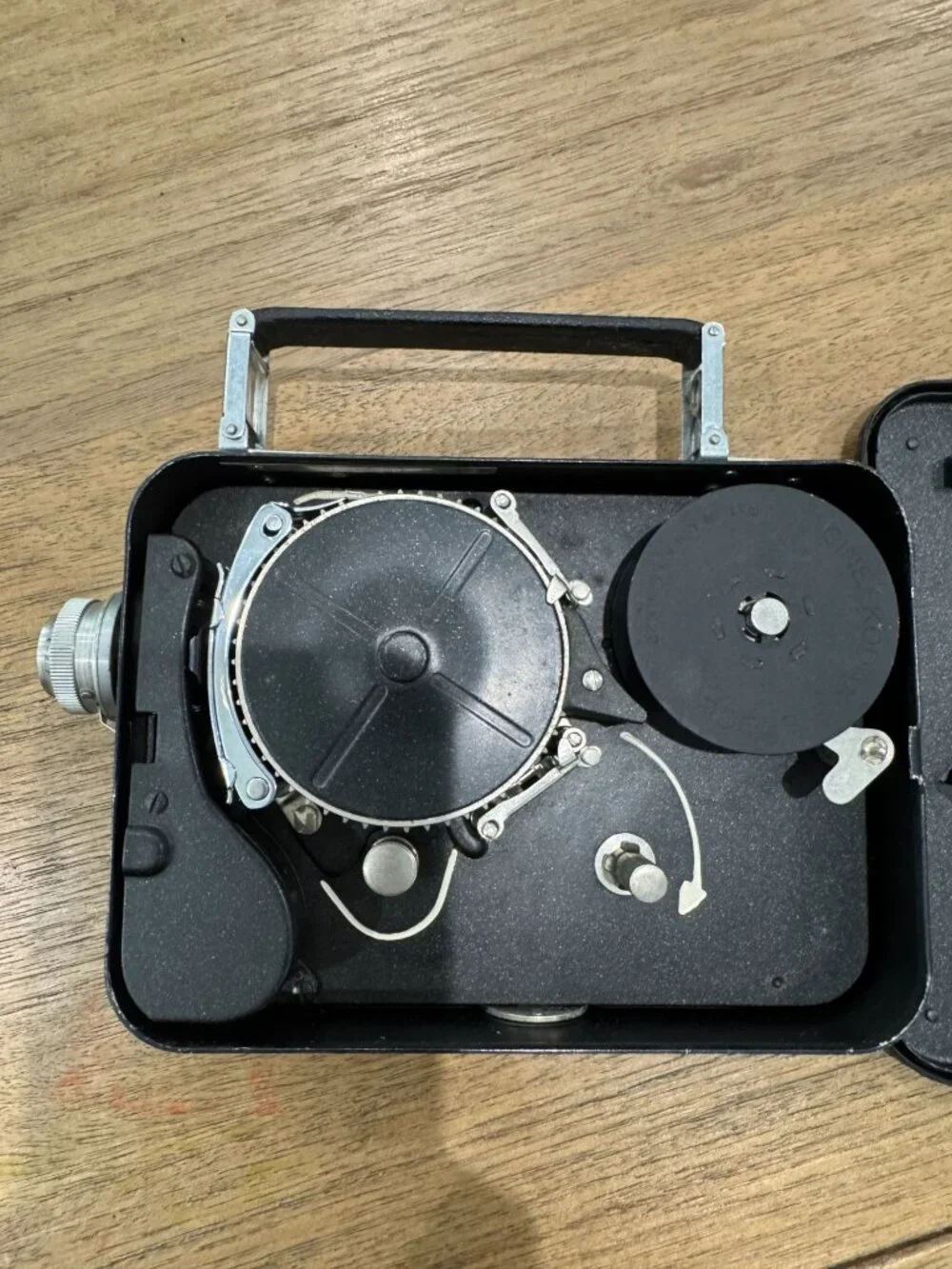 Vintage 1930s Cine Kodak Eight Model 25 — 8mm Film Movie Camera